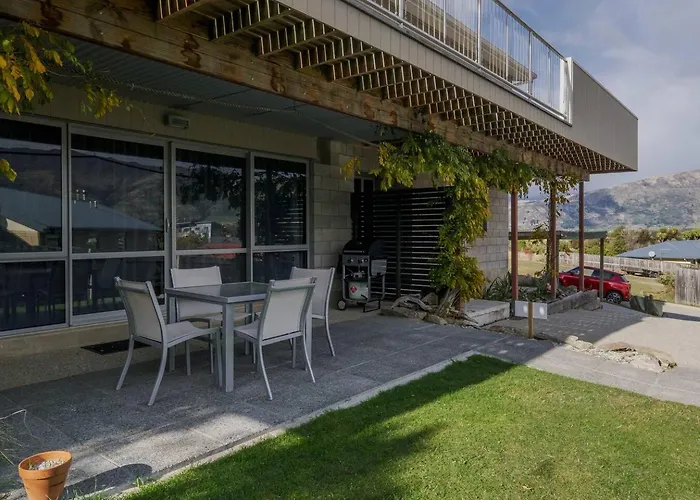 Vakantiehuis Mount Iron 'the Big House' 2 Kitchens 2 Living